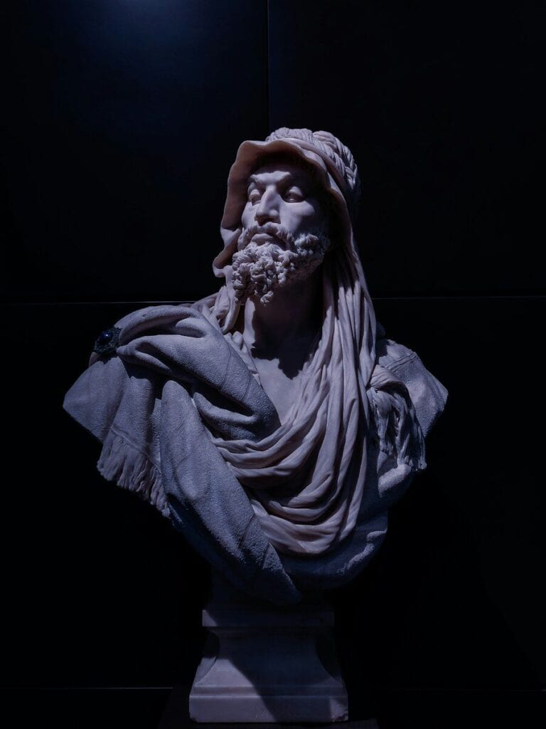 Busto de mármol de estilo clásico, como los que retrataban a los reyes helenísticos