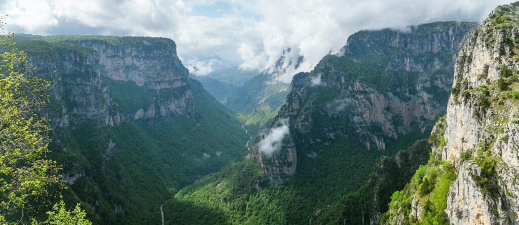 Garganta de Vikos, el gran cañón del Épiro en Grecia